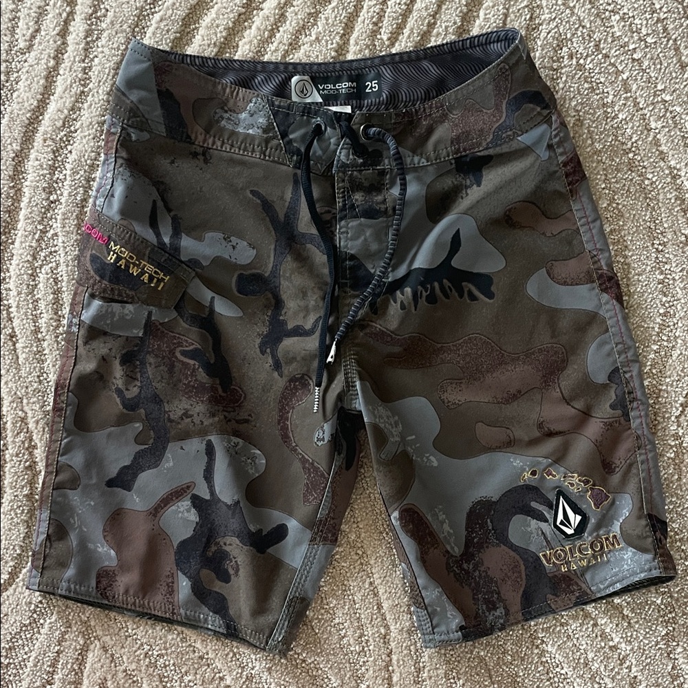 Volcom Big Boys Brown Camouflage Board Shorts